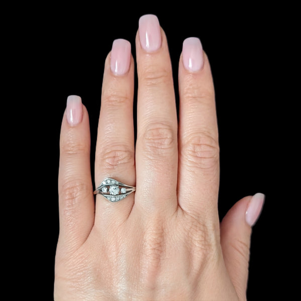 1950s Vintage Diamonds 18k White Gold Ring Retro Mid Century Estate Jewelry Gift 