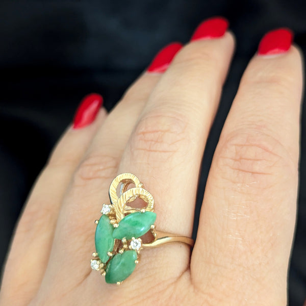 CARL K. GUMPERT Vintage Diamonds Green Jade 14k Yellow Gold Cocktail Ring Retro 