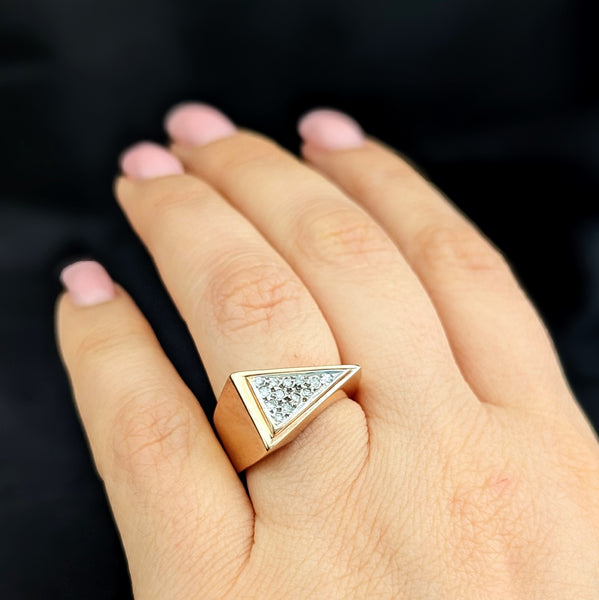 1970s Vintage Diamonds 14k Gold Triangle Cocktail Ring Modernistic Band Vintage
