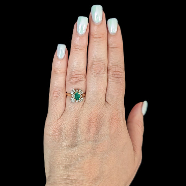 Vintage Emerald Natural Diamonds 14k Yellow Gold Ballerina Ring Baguette & Round