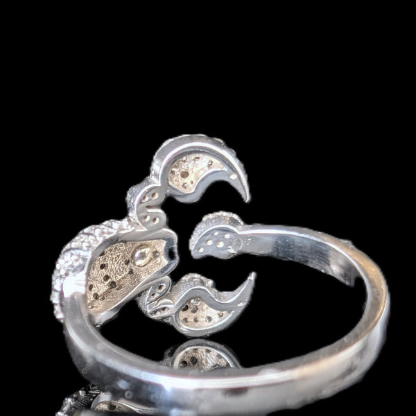 Vintage Diamond Scorpion Ring 14K White Gold Scorpio Zodiac Cocktail Gift Estate