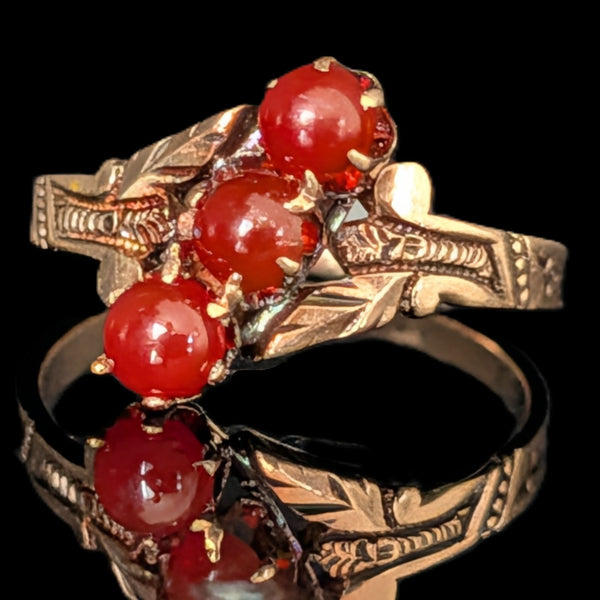 c.1800s Antique Carnelian 10k Yellow Gold Ring Victorian Repousse Scroll