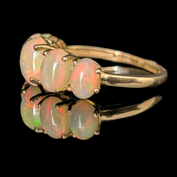 Estate Opal 10k Yellow Gold Ring Band Gorgeous Play of Color Gift