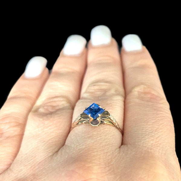 Antique 12-14k Yellow Gold Blue Gemstone Ring Sweetheart Mount Estate Jewelry
