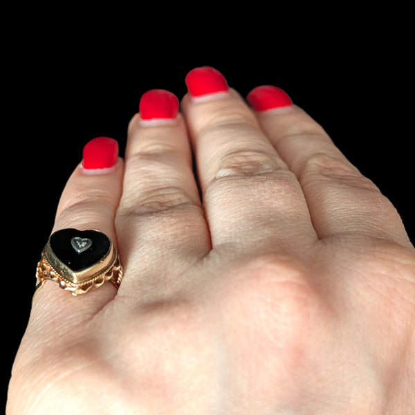 Boulder - Victorian Diamond Onyx 10k Yellow Gold Heart Ring