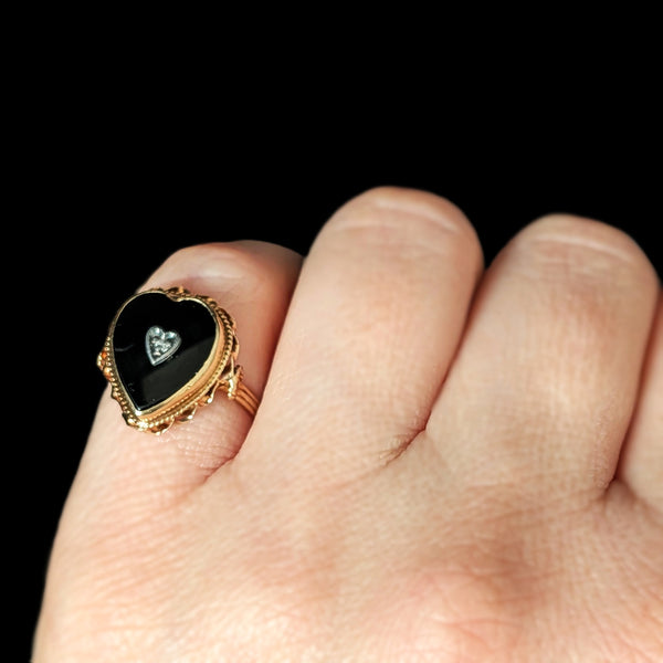 Boulder - Victorian Diamond Onyx 10k Yellow Gold Heart Ring