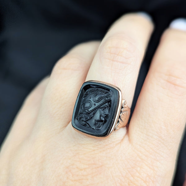 Antique Intaglio Ring Carved Onyx 10k Yellow Gold Roman Soldier Victorian Estate 