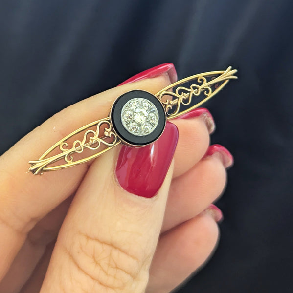Antique Old European Cut Diamonds Cluster Onyx Yellow Gold Brooch Pin Estate