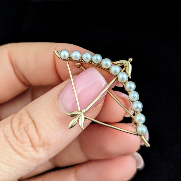 CARL ART INC Vintage Pearls & 14k Yellow Gold Bow And Arrow Brooch Pin Vintage