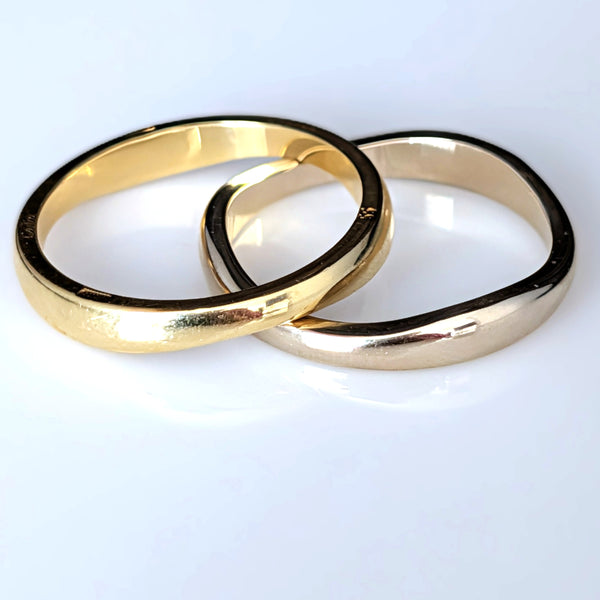 CARTIER Set Of LOVE ME 18k Yellow White Gold Waive Bands Stack Vintage Rings sz55  separated