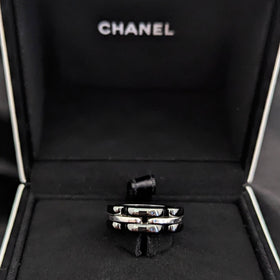 CHANEL Ultra 18k White Gold Black Ceramic Ring Estate with Box Signed Band Gift