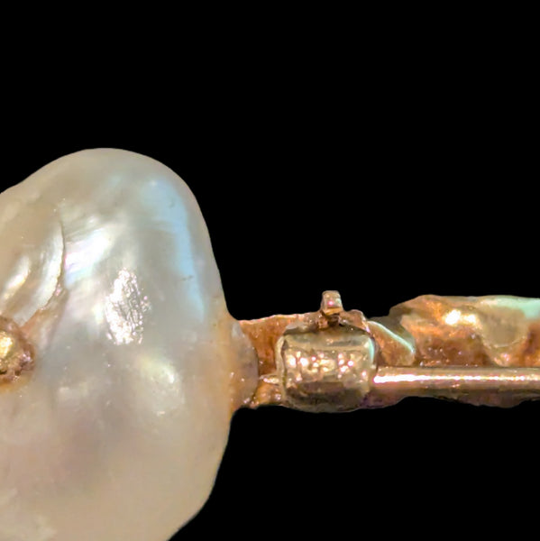 Cherub w Butterfly 14k Yellow Gold Sapphires Mississippi Freshwater Pearl Brooch attributed to Ruser