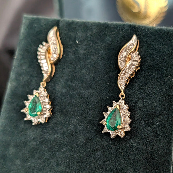 Estate Emeralds Diamonds 10k Yellow Gold Drop Dangle Articulated Vintage Gift