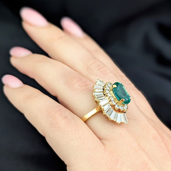 GIA Cert 2.5ct Emerald Diamonds 18k Yellow Gold Cocktail Ballerina Ring Vintage