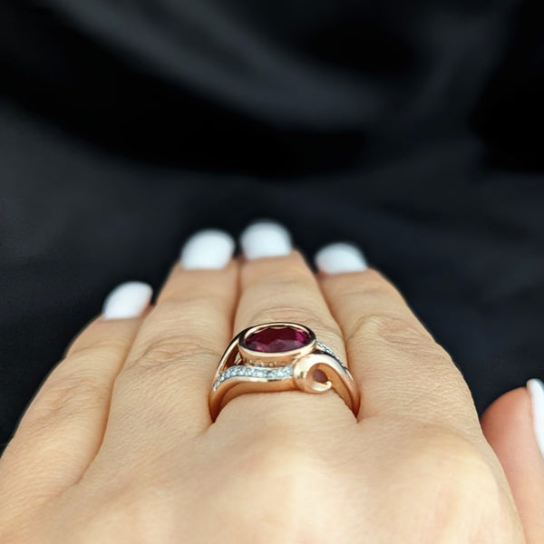 MICHELLE ALBALA Estate Garnet Diamonds 14k Yellow Gold Cocktail Ring Gift