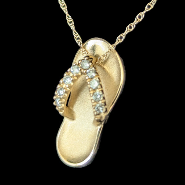 Sagres - Na Hoku Diamonds 14k Gold Flip Flop Pendant on Chain
