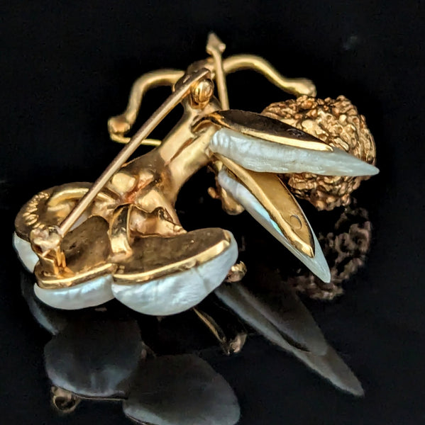 The Emporia - by William Ruser A Cupid 14k Gold Mississippi Freshwater Pearl Sapphire Brooch Retro