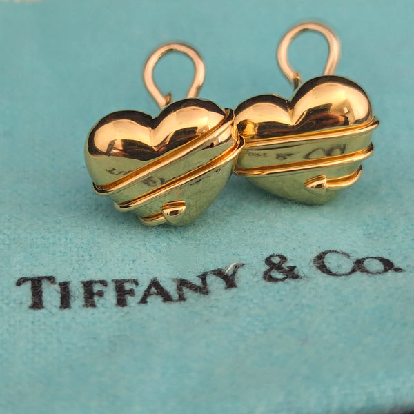 Tiffany & Co 1994 18k Yellow Gold Cupid Heart Arrow Earrings Vintage Estate Gift