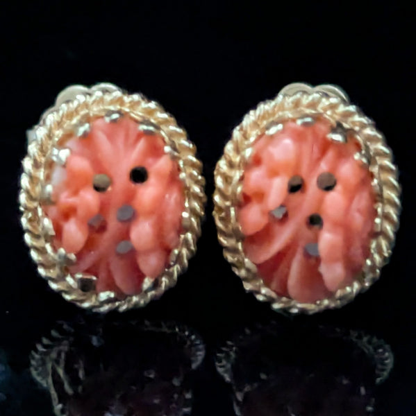 Vintage Caved Coral Flowers 14k Yellow Gold Earrings Studs Estate Retro Gift