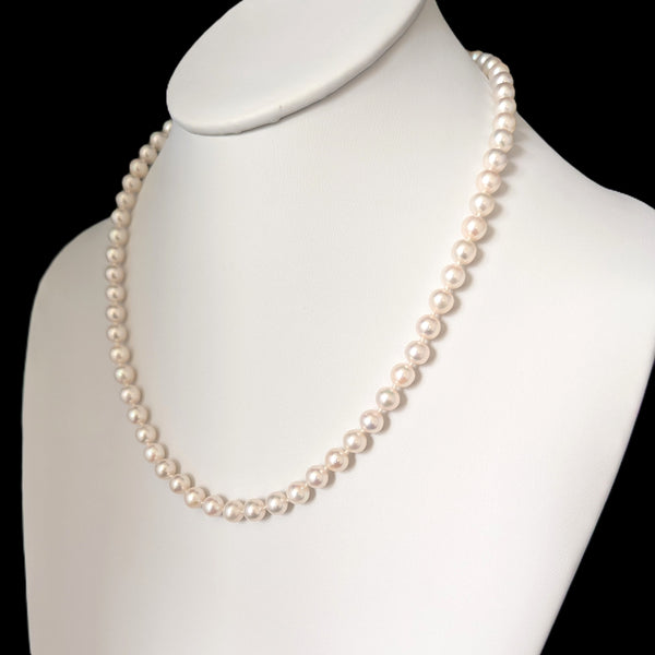 Vintage Classic Pearls 14k Yellow Gold Necklace Estate Retro Gift 19"