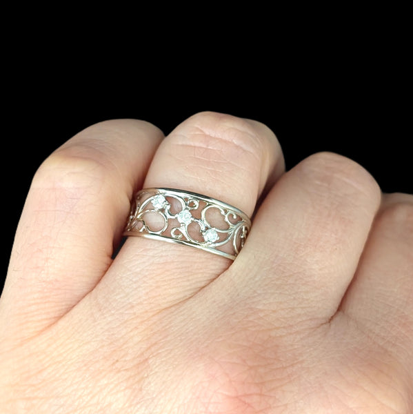 Vintage Diamonds 10k White Gold Figural Scrollwork Band Ring Estate Retro Gift