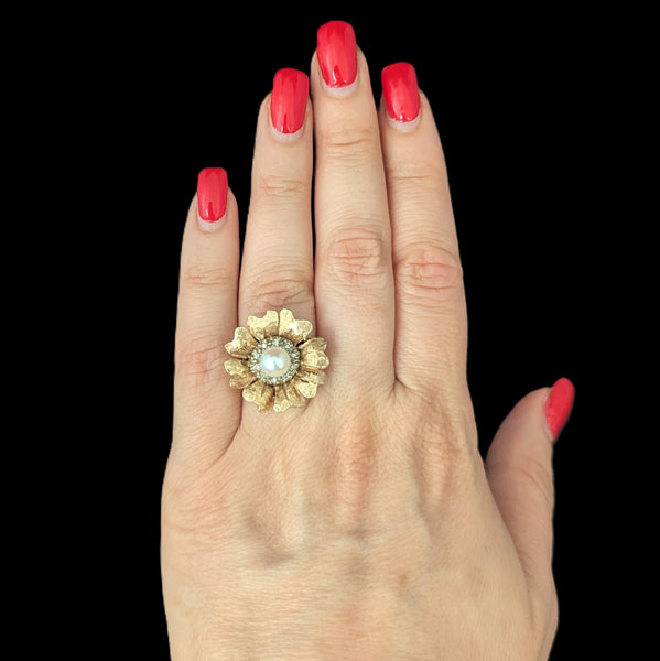 Vintage Diamonds Pearl 14k Yellow Gold Flower Cocktail Ring Retro Estate c.1960s