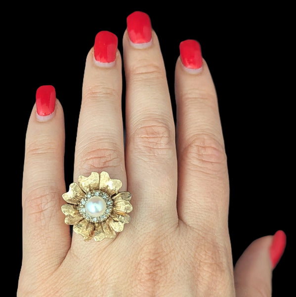 Vintage Diamonds Pearl 14k Yellow Gold Flower Cocktail Ring Retro Estate c.1960s