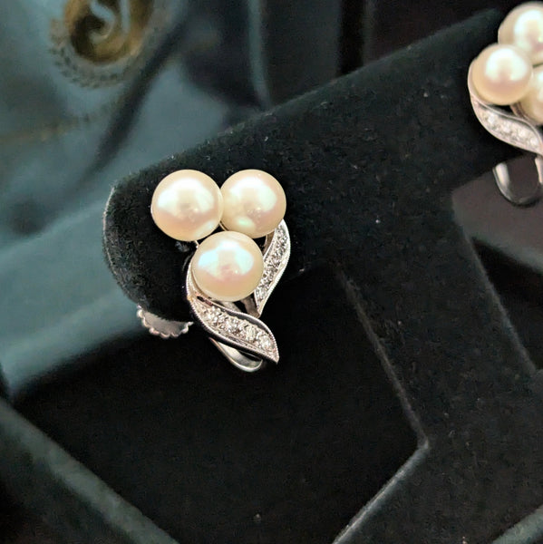 1950s Vintage Diamonds Pearls 14k White Gold Earrings Retro Non Pierced Screws 