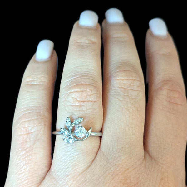 Vintage Diamonds White Gold Ring by KIMBERLY DIAMOND CO Mid Century Retro 1950s 