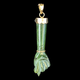 Forres - Vintage Mano Fico Jade 14k Yellow Gold Pendant on Chain