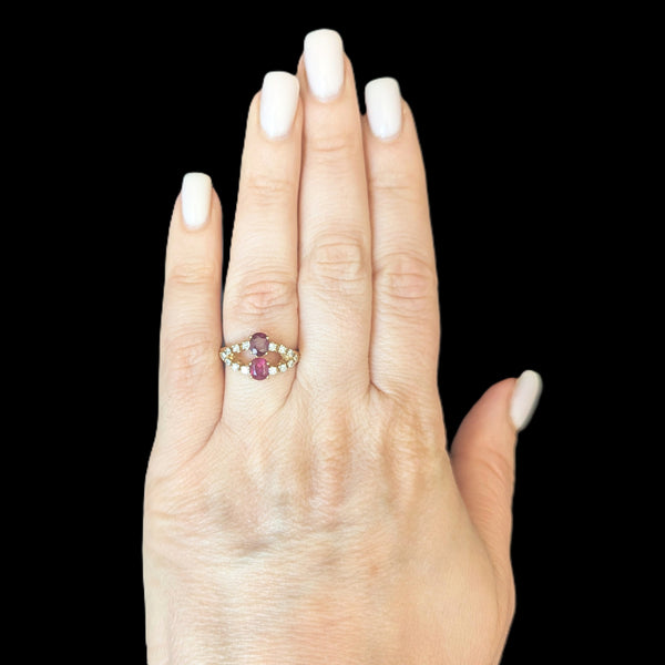 Vintage Oval Cut Rubies Diamonds 18k Yellow Gold Ring Estate Jewelry Gift