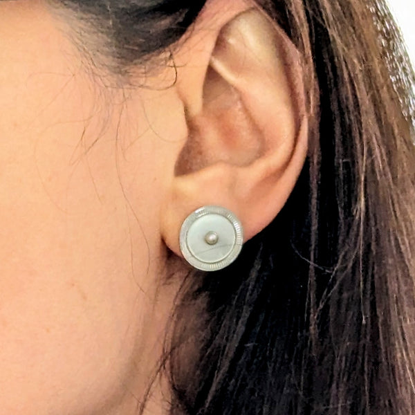 Vintage Pearls Mother or Pearl MOP 14k Yellow White Gold Cufflink Earrings Posts