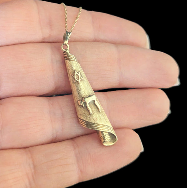 Vintage Star of David Chai Tallit 14k Yellow Gold Pendant Estate Life Judaica