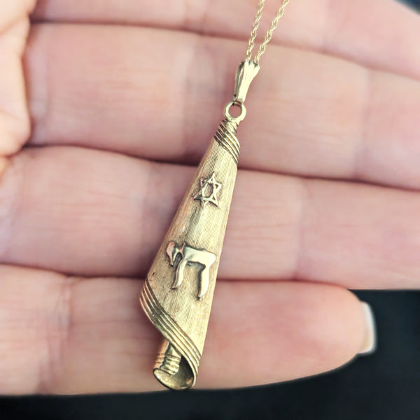 Vintage Star of David Chai Tallit 14k Yellow Gold Pendant Estate Life Judaica