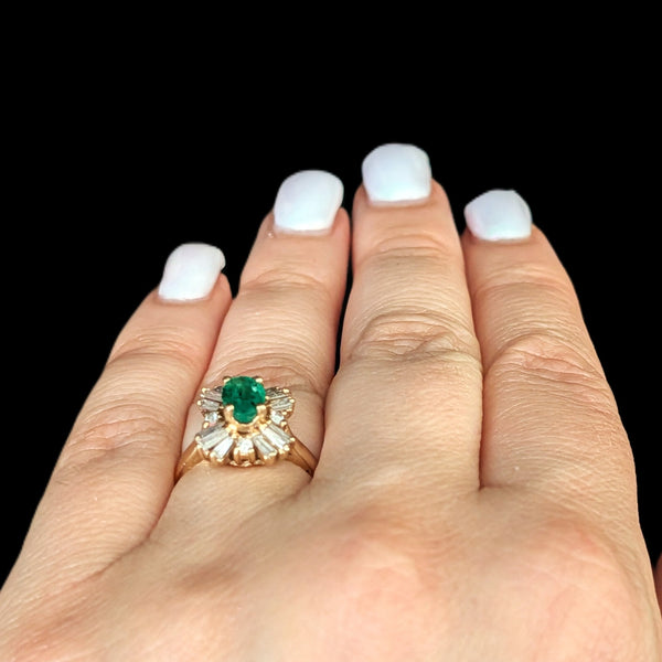 Vintage Emerald Natural Diamonds 14k Yellow Gold Ballerina Ring Baguette & Round