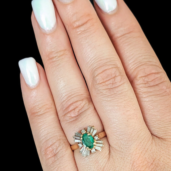 Vintage Emerald Natural Diamonds 14k Yellow Gold Ballerina Ring Baguette & Round