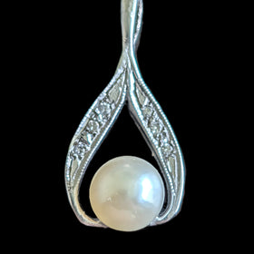 Vintage Pearl Diamonds 14k White Gold Pendant on 10k Chain Necklace Estate Gift