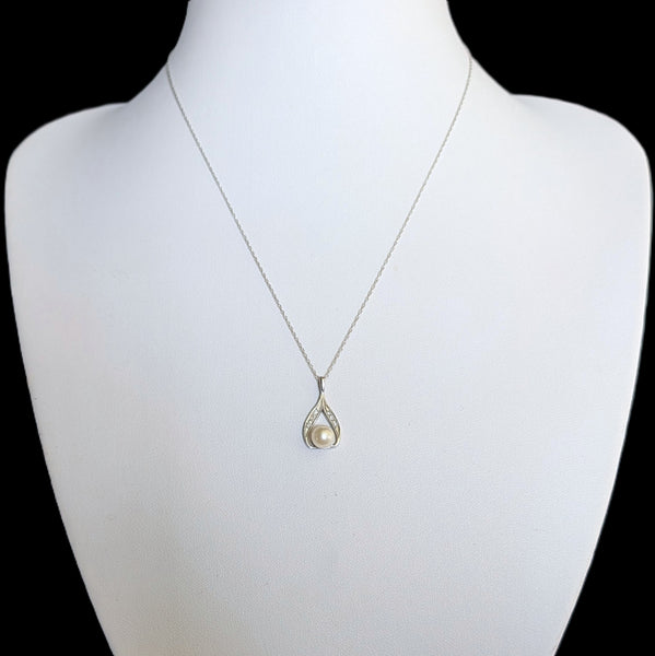 Vintage Pearl Diamonds 14k White Gold Pendant on 10k Chain Necklace Estate Gift