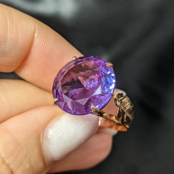 EGYPTIAN LAB CREATED COLOR CHANGE ALEXANDRITE 14K GOLD COCKTAIL RING 1976