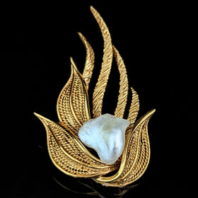 VINTAGE BAROQUE PEARL 14K GOLD BROOCH 1960S