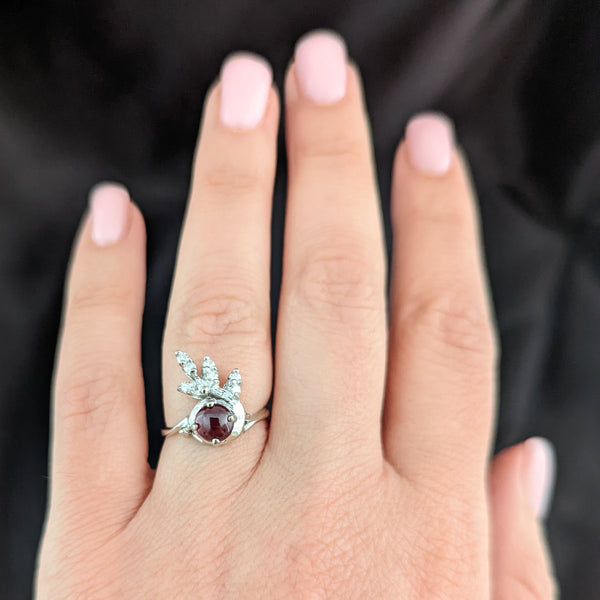 The Wickenburg - 1950s Garnet 14k Gold Statement Ring